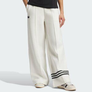 Adicolor Neuclassics Track Pants